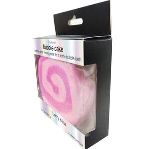 🔥5/$25🔥Body & Earth Bubble Cake / Bubble Crumble Bar - Berry Bliss